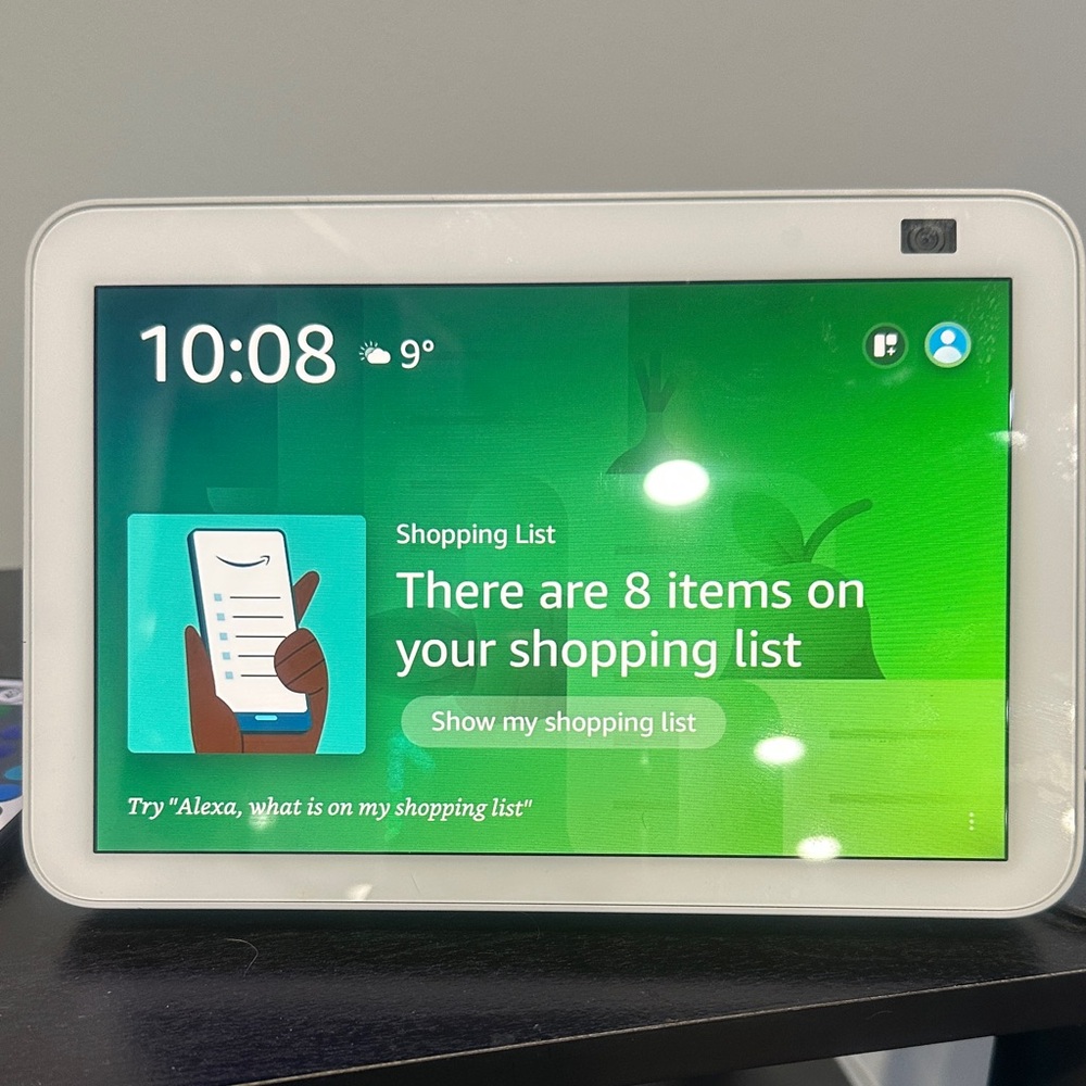 Smart Display with Alexa - White